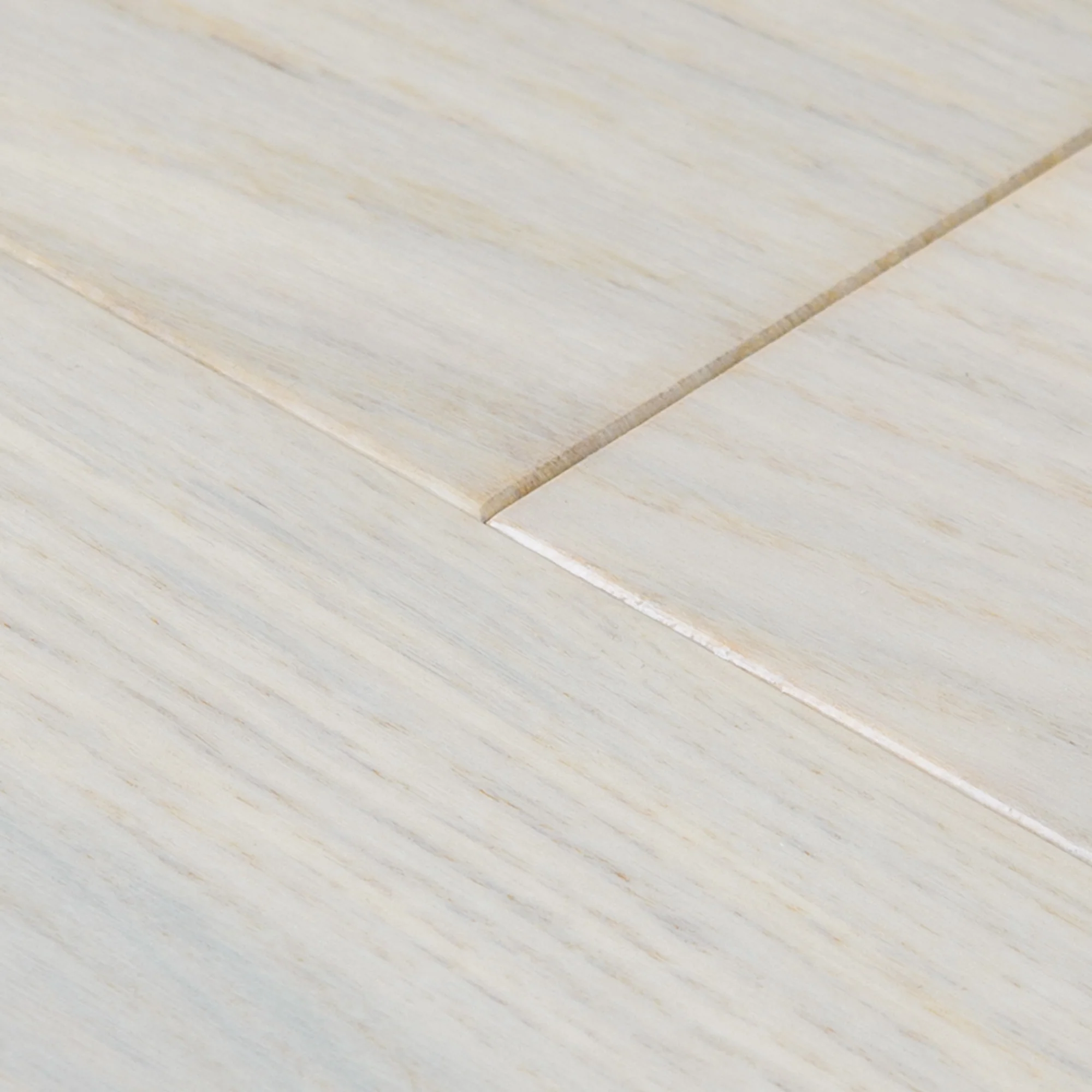 Ivory Oak - 14mm Wide UV Lacquered Engineered Real Wood Flooring - Image 7