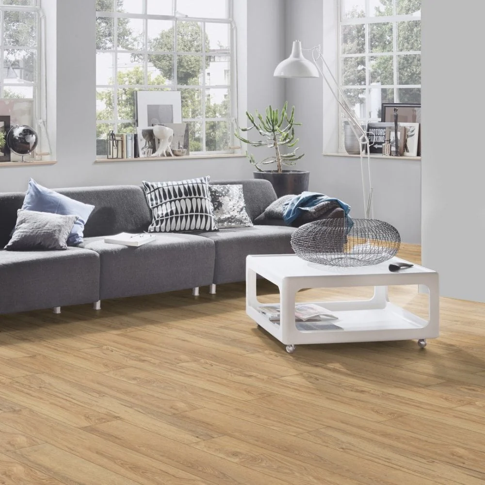 Armoury Oak - Supernatural Classic 8mm Embossed Laminate Flooring - Image 8
