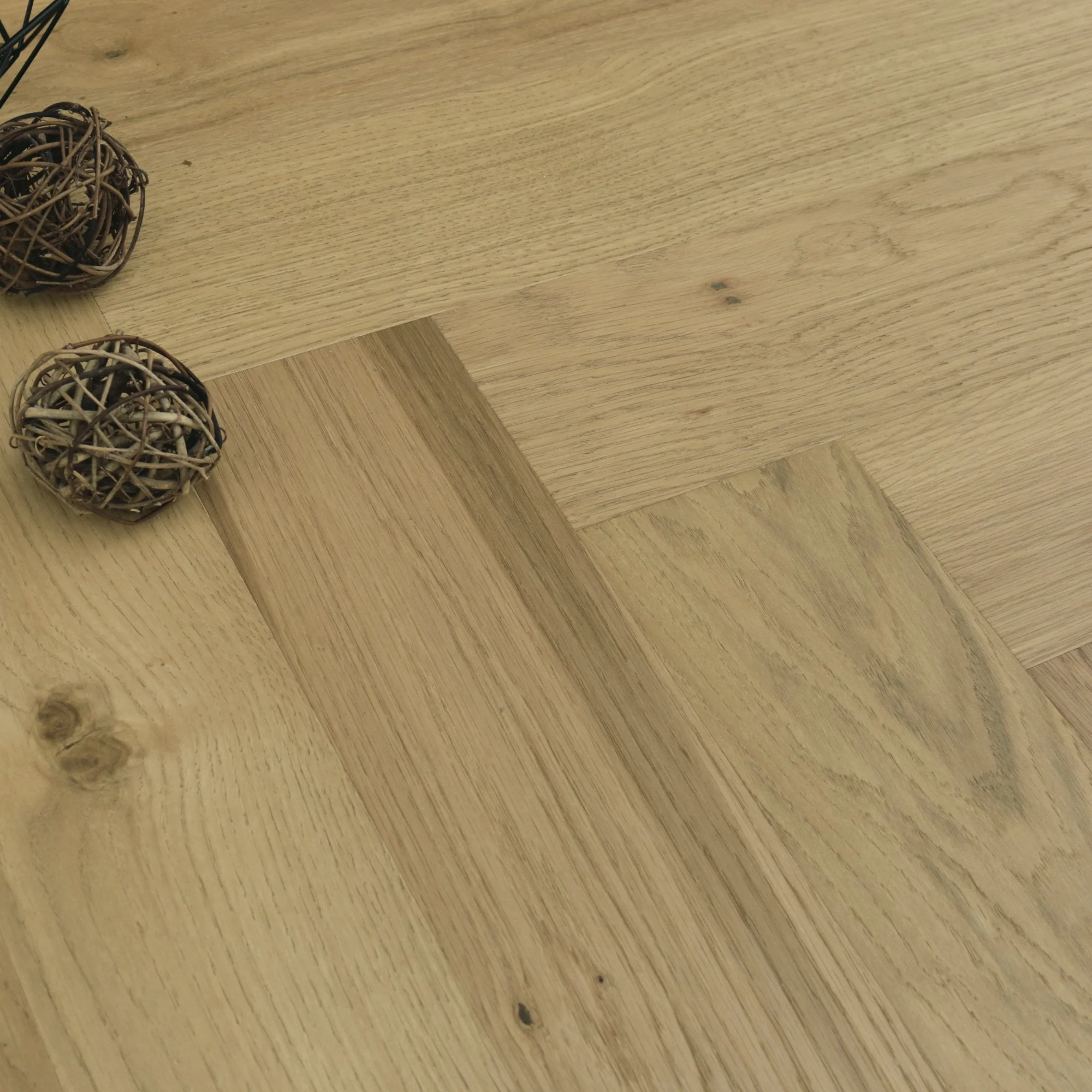 Dune Oak Herringbone - HydroShield Waterproof Engineered Real Wood Flooring - Image 3