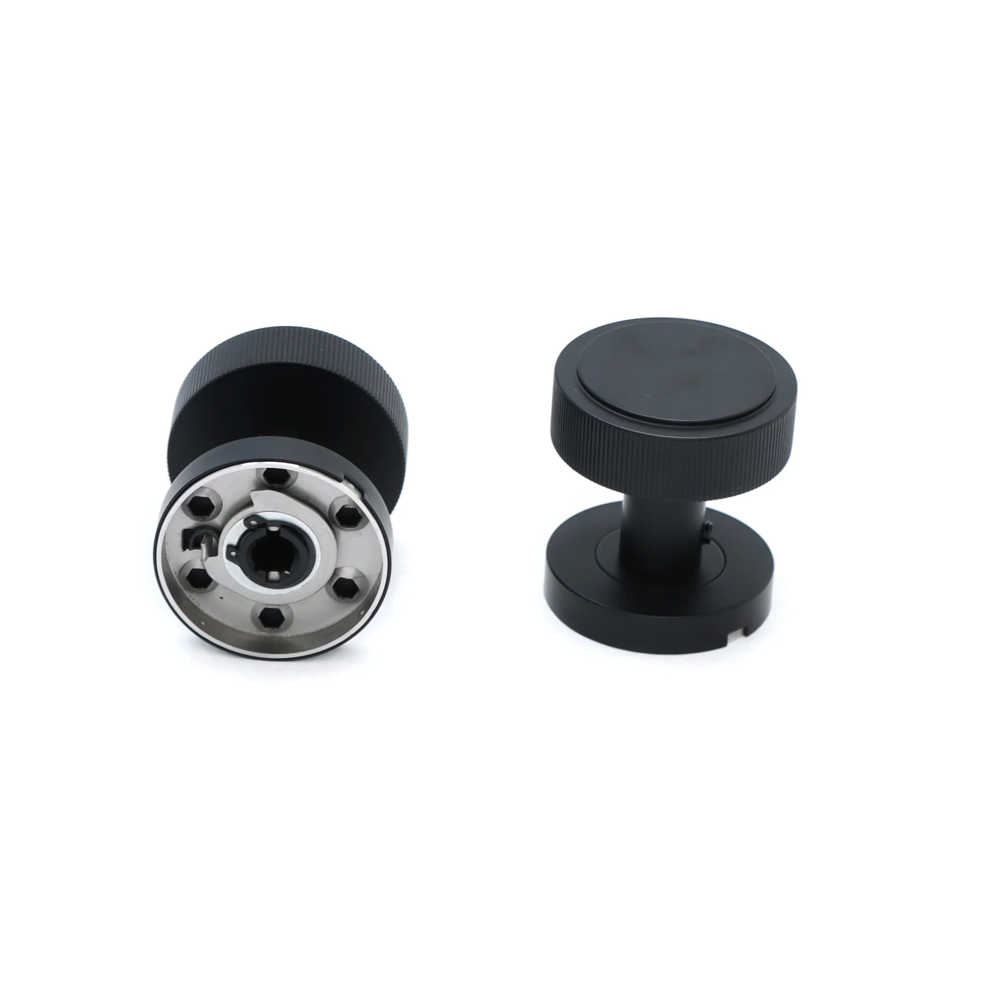 Fluted Round Rose Door Knob Set - Matt Black - Image 5